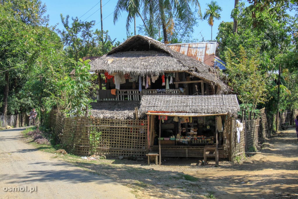 Sklep w Mrauk U Birma