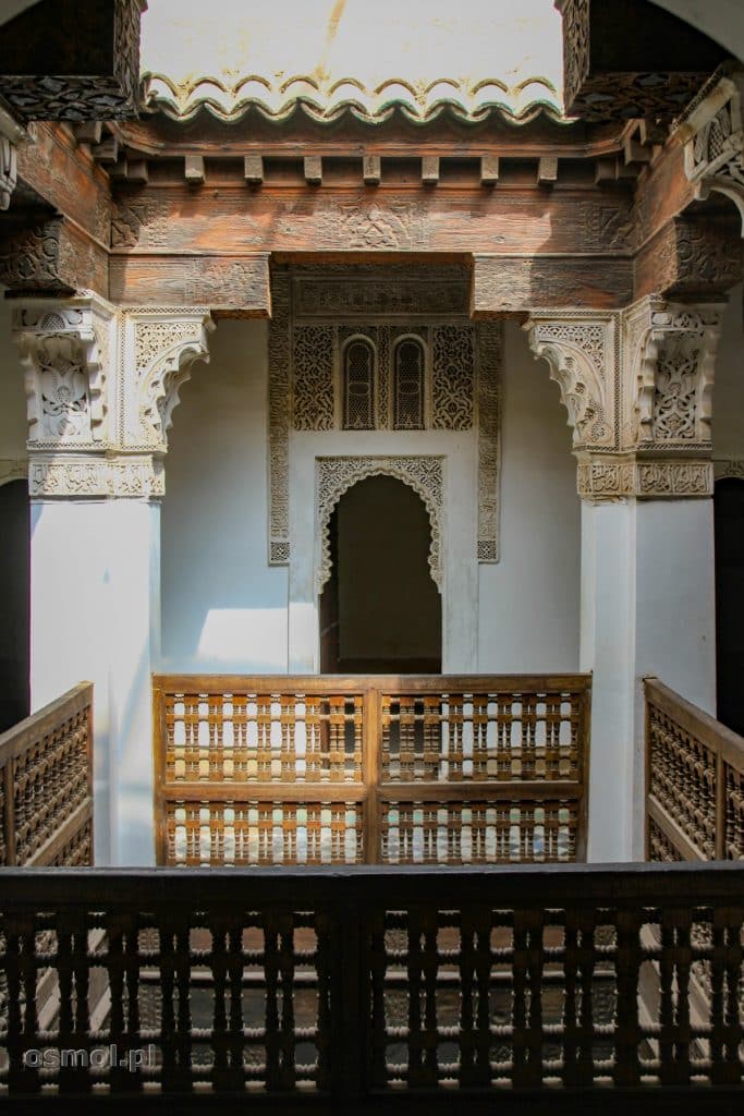 Zdobienia w medresie Ben Youssefa