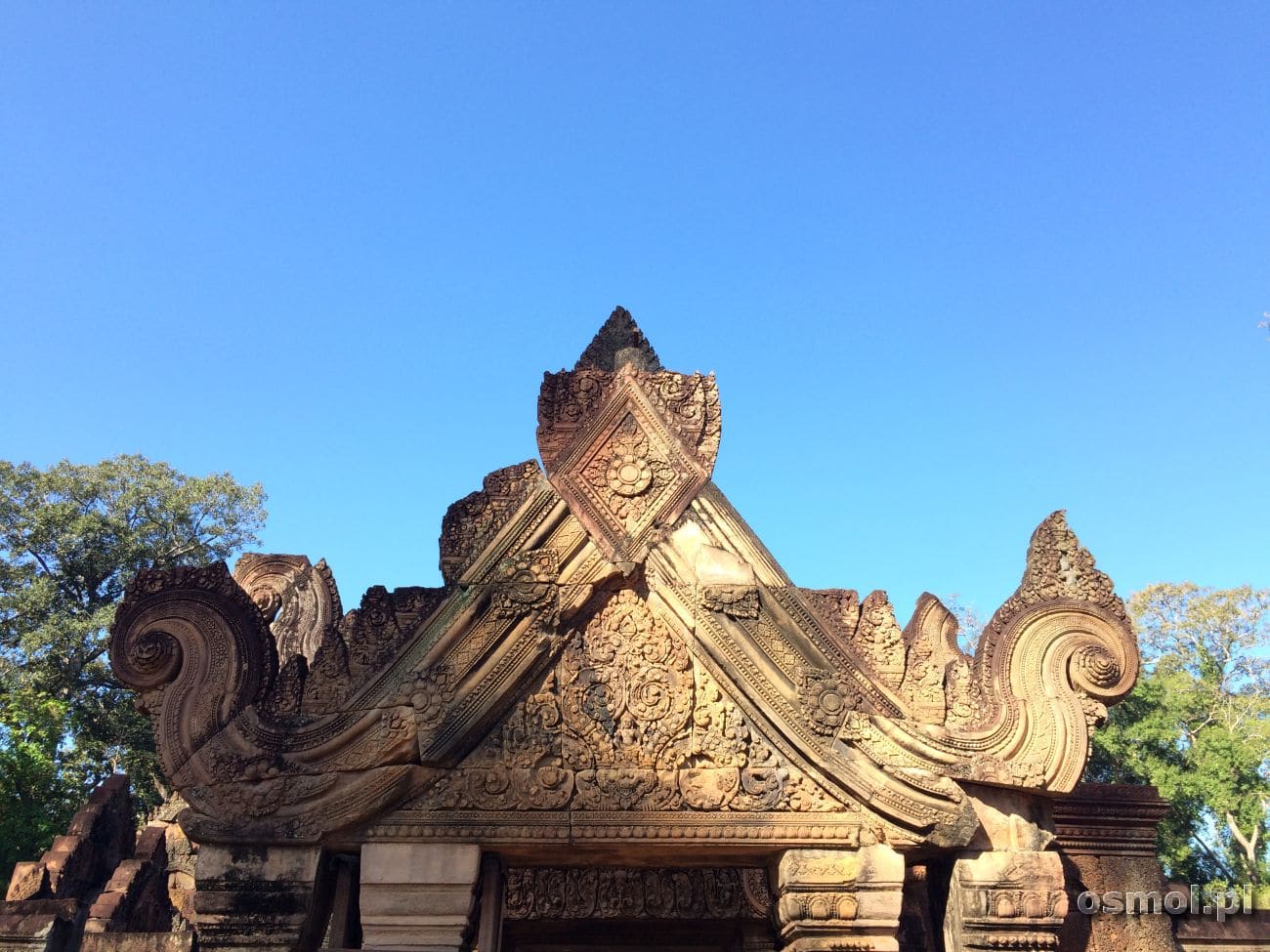 Banteay Srei - płaskorzeźby