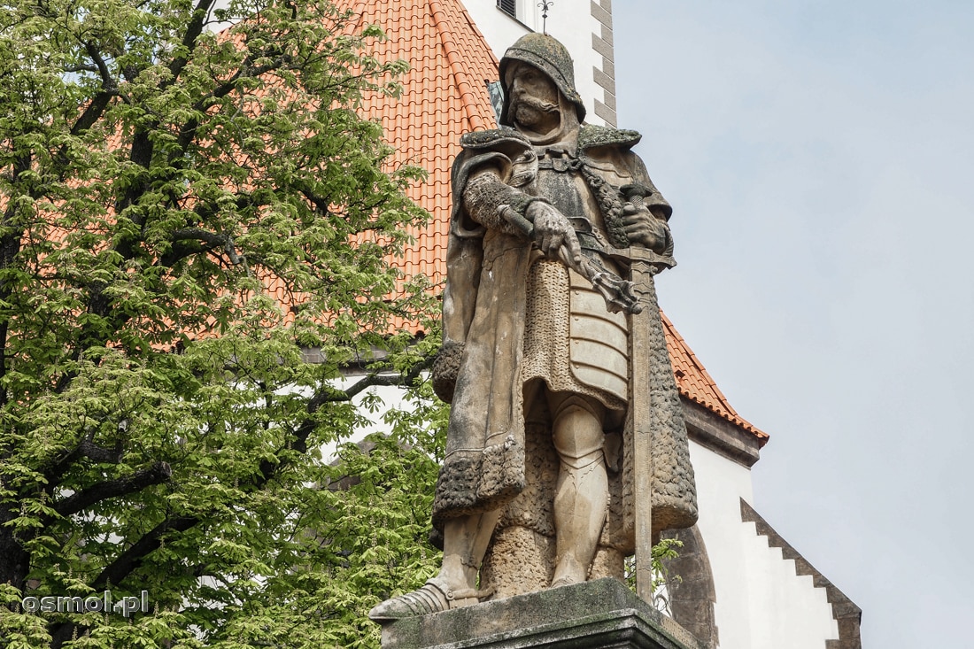 Jan Žižka wciąż strzeże Taboru, stojąc na głównym placu miasta.
