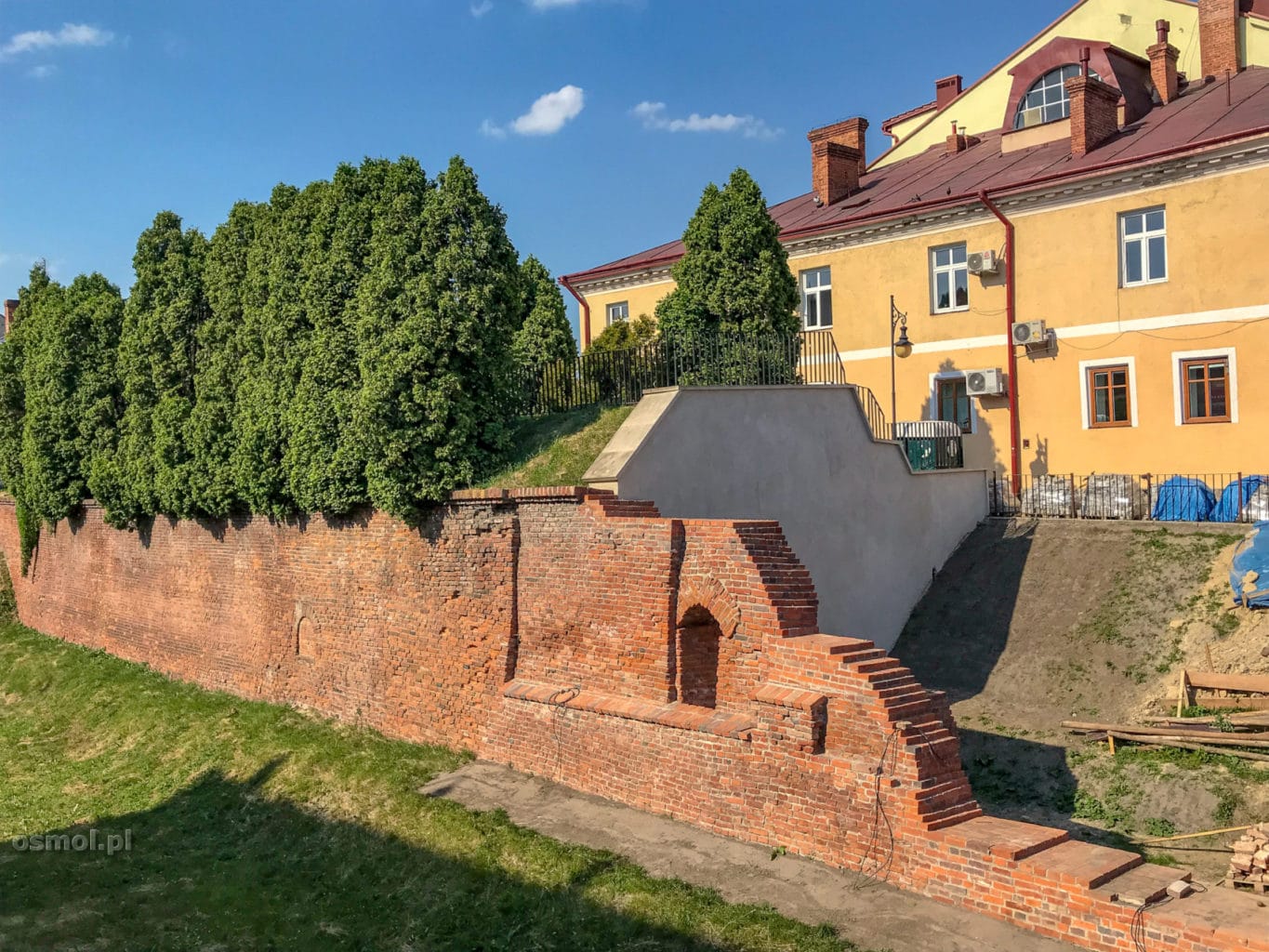 Pozostałości murów miejskich w Jarosławiu