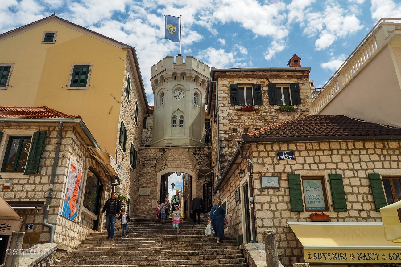 Wieża zegarowa w Herceg Novi - Czarnogóra