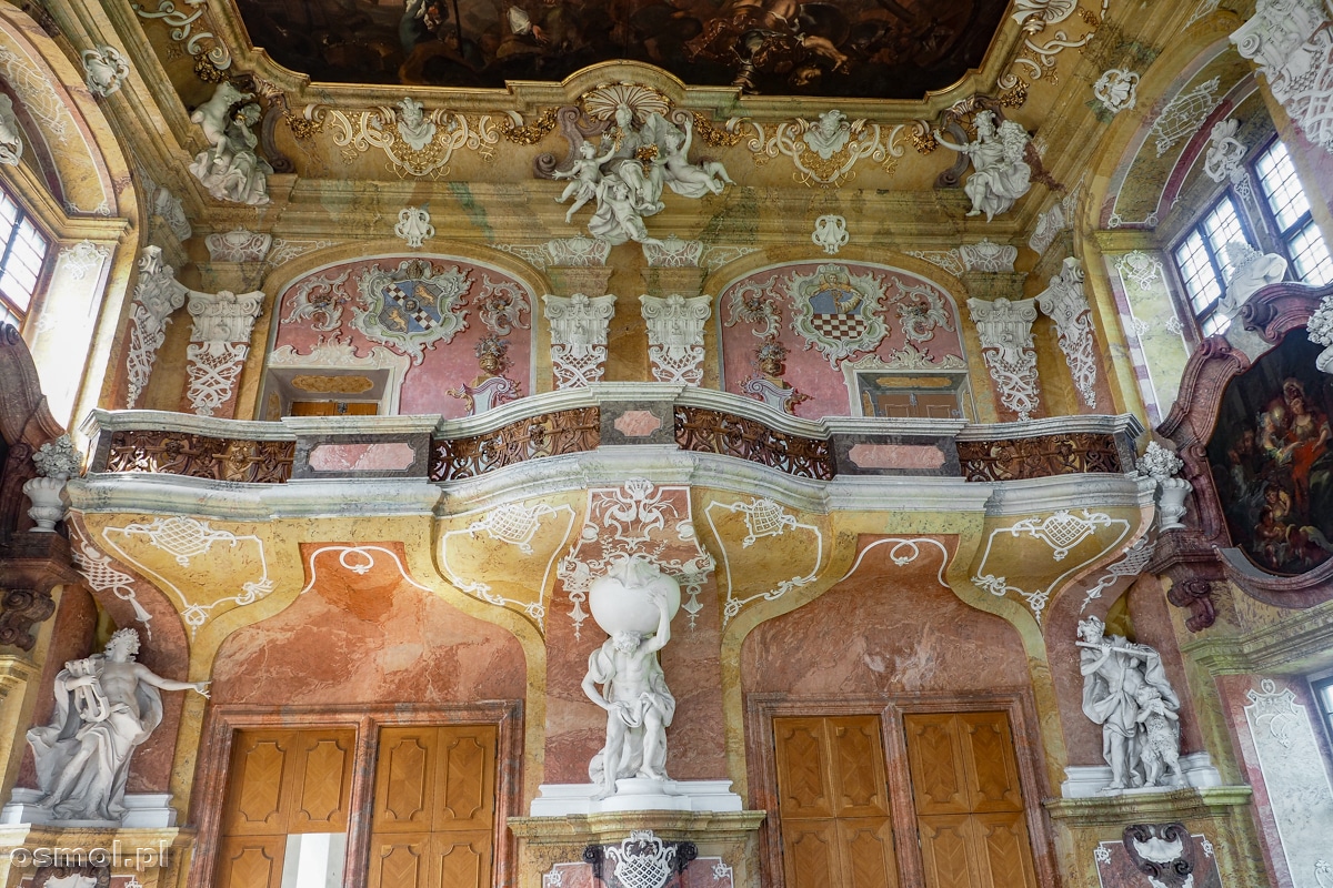 Balkon orkiestry i zdobienia Sali Książęcej w opactwie w Lubiążu