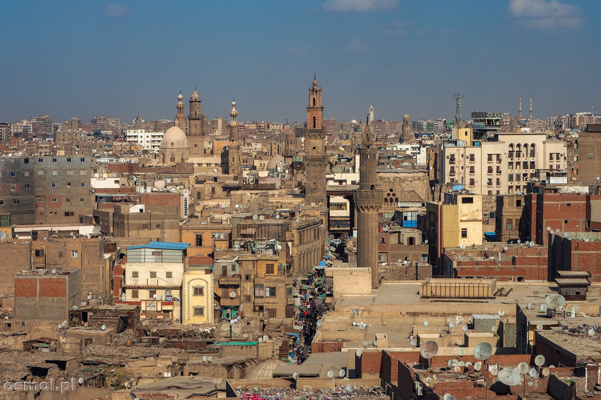 Kair - dzielnica arabska widziana z minaretu. 